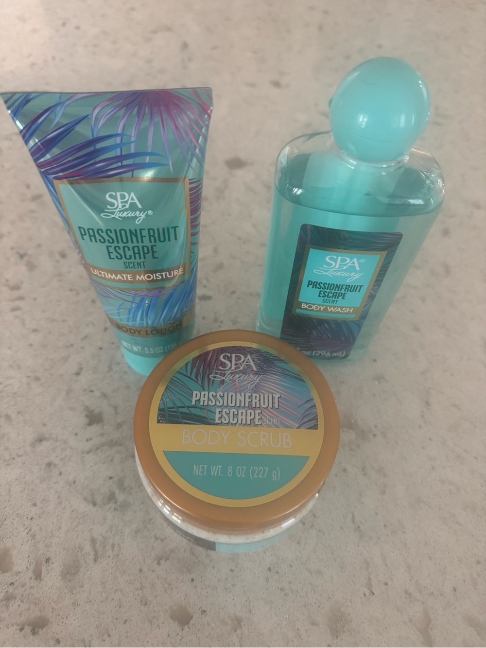 Spa Luxury Passionfruit Escape Tropical Spa Bundle Body Wash Scrub Lotion